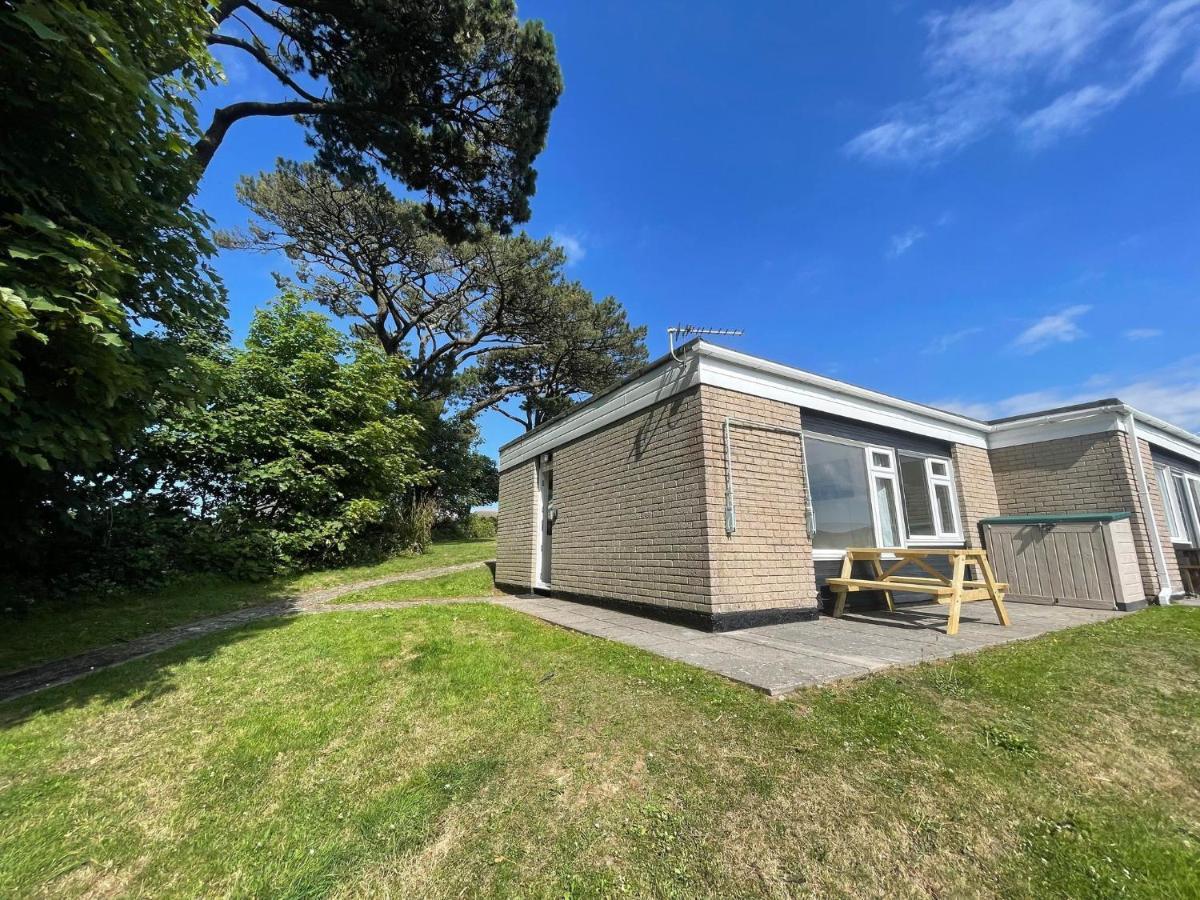 2 Bedroom Holiday Chalet Near Bude Kilkhampton 外观 照片